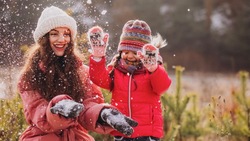 Новогодняя афиша для детей в Южно-Сахалинске: экскурсии и зимние забавы 