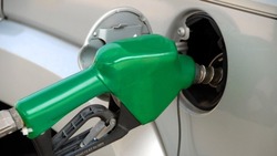 Цены на бензин остались стабильными в последнюю неделю 2022 года в Южно-Сахалинске