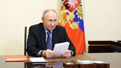 Президент Путин поручил повысить доходы граждан и снизить уровень бедности