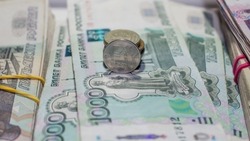 Сахалинская область заняла второе место среди российских регионов с самой высокой зарплатой
