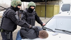 Трафареты, «закладки» и молодежь: полиция ответила на вопросы сахалинцев о наркотиках