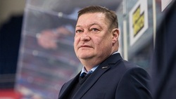 «Сахалинские Акулы» продлили контракт с главным тренером клуба до апреля 2026 года