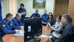 Проблемы 16 сахалинцев поможет решить заместитель генерального прокурора России