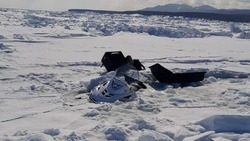 Рыбаки утопили снегоход в Долинском районе