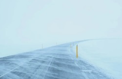Сильный снег и метель вновь обрушатся на 16 районов Сахалинской области