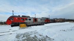 Все пригородные поезда отменили в Южно-Сахалинске 27 января