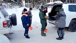 Рыбакам Сахалина напомнили о правилах безопасного поведения на льду