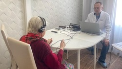 Пенсионеры из дома-интерната в Южно-Сахалинске проверили слух благодаря нацпроекту