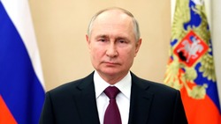 Владимир Путин начал выступление с посланием к Федеральному собранию