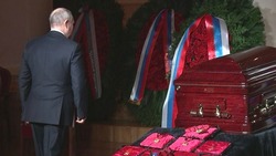Владимира Жириновского похоронили в Москве