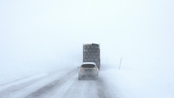 Правила безопасного поведения на дороге в зимний период: памятка для жителей Сахалина