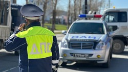 Жительницу Сахалина осудят за нападение на сотрудника полиции