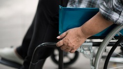 Проблемы в обеспечении инвалидов техсредствами реабилитации обсудили на Сахалине