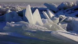Лед на Сахалине растаял раньше времени. Ученые фиксируют глобальные изменения