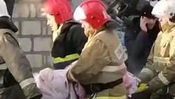 Пострадавшего при взрыве в Тымовском сняли на видео