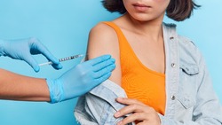 Роспотребнадзор отменил постановление о вакцинации против COVID-19 на Сахалине