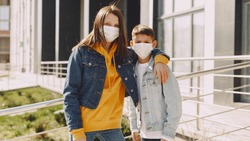 Стало известно, сколько детей болеют коронавирусом на Сахалине