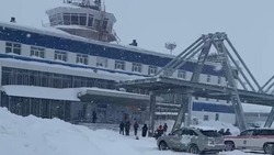 Из-за циклона аэропорт Южно-Сахалинска закрыли до позднего вечера