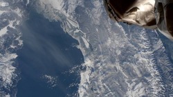 Космонавты с МКС сняли на видео южную и центральную часть Сахалина