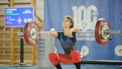 Сахалинская тяжелоатлетка установила семь новых рекордов на первенстве России