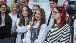 Школьники Сахалина приняли участие в профориентационной экскурсии от РЖД